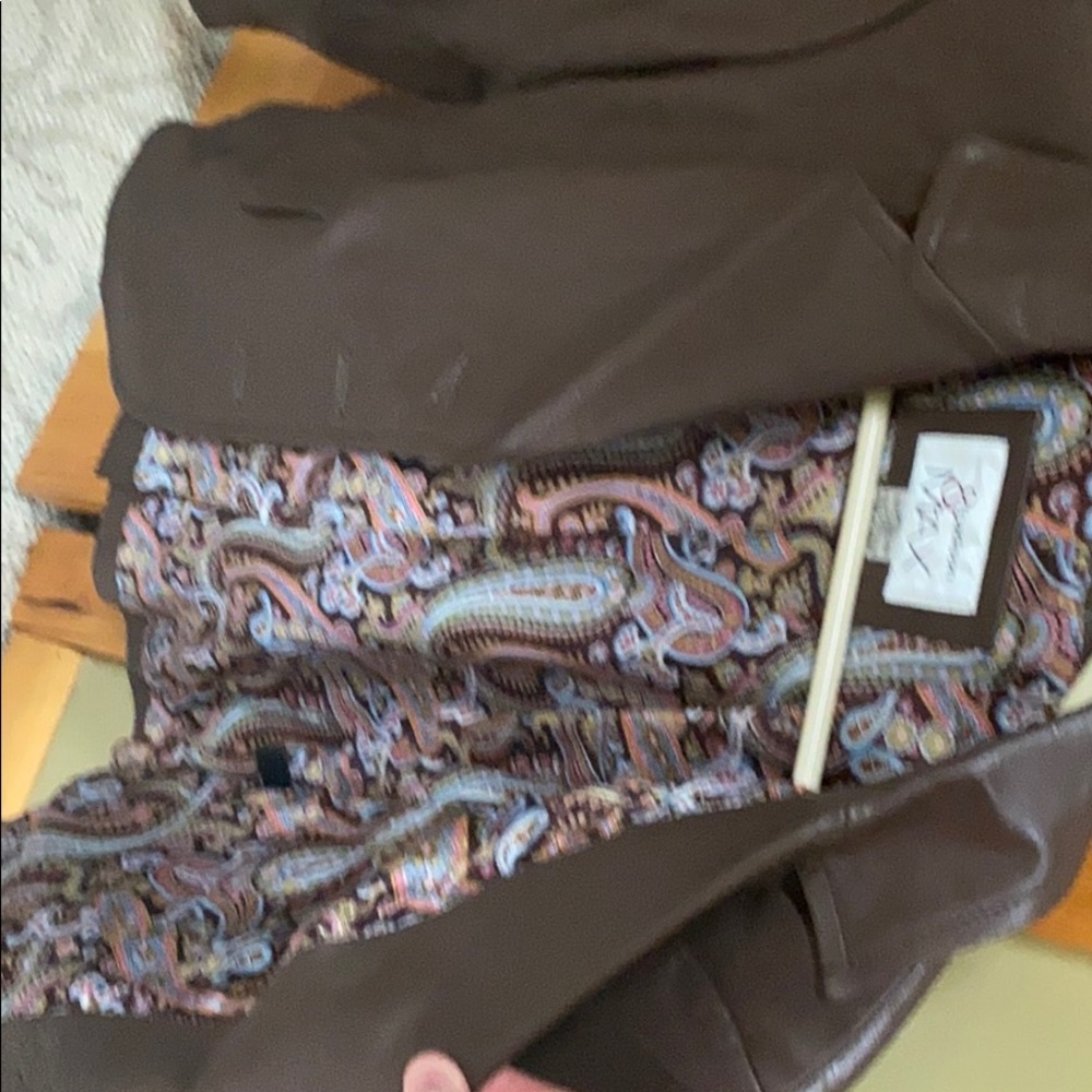 Madison & Max Leather Jacket - Picture 2 of 2